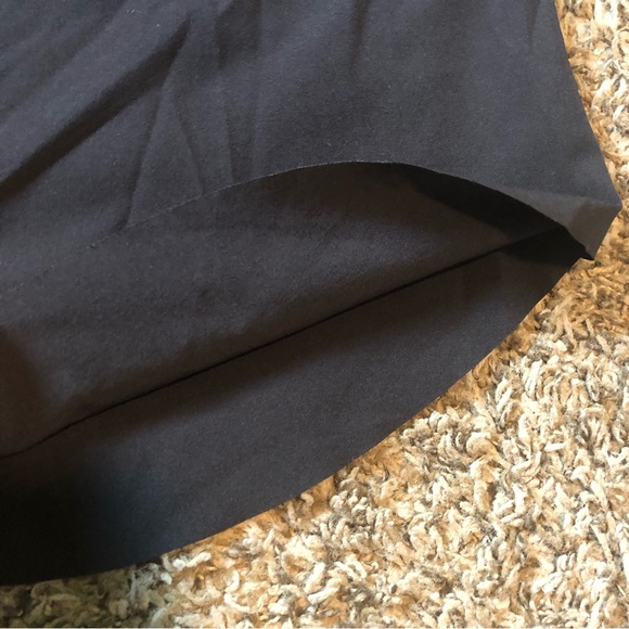 Ivivva Set Motion Tank Black V-Neck Laser Cut Back - Picture 8 of 10